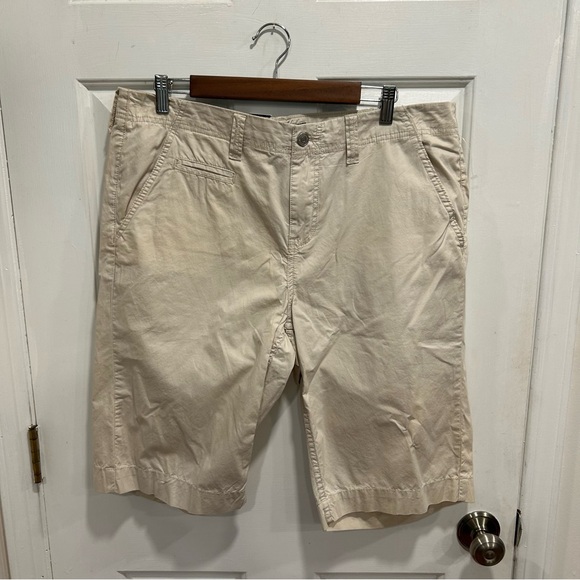Calvin Klein Jeans shorts size 14 tan NWT - Picture 1 of 8